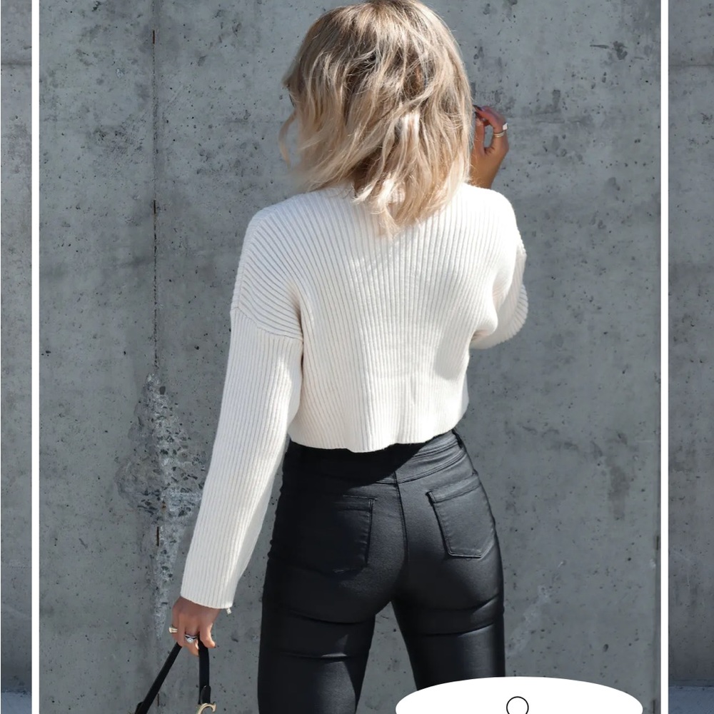 Off white knit crop sweater